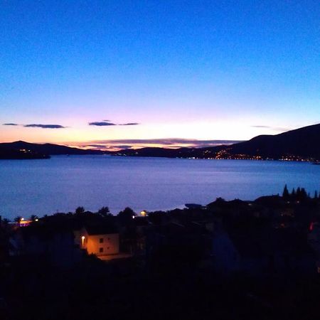 Apartmani Mila A1 & A2 & 3 Trogir Exterior foto
